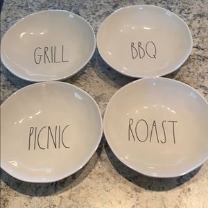 7 Rae Dunn Bowls